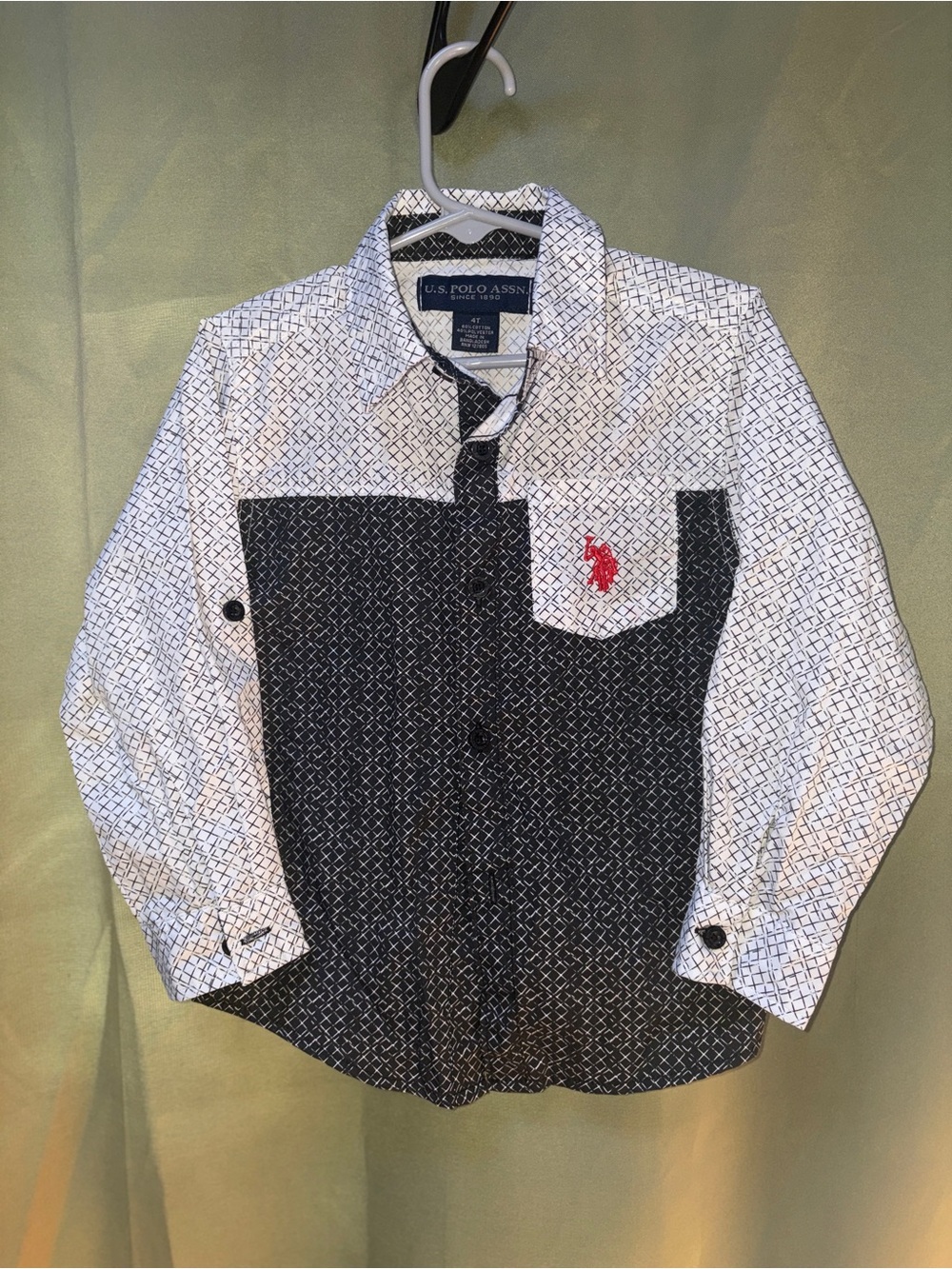 U.S. Polo Assn Boys 4T Button Up Shirt Black White Colorblock